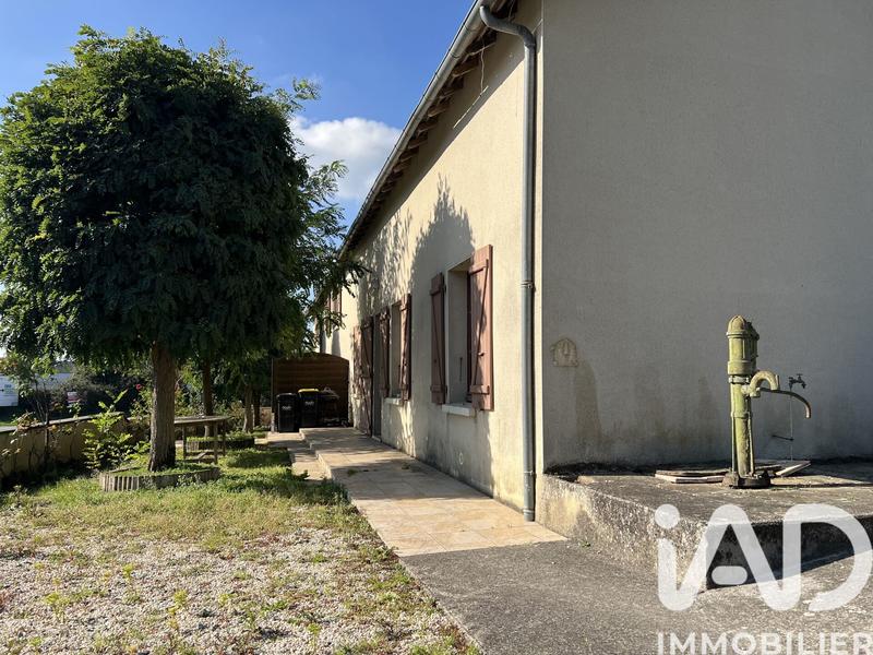 Maison - 277 m² - 13 pièces