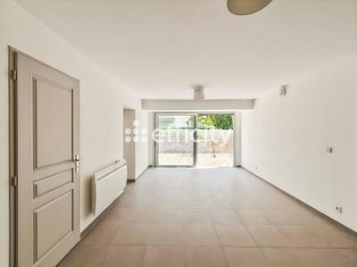 Appartement - 79 m² - 4 pièces