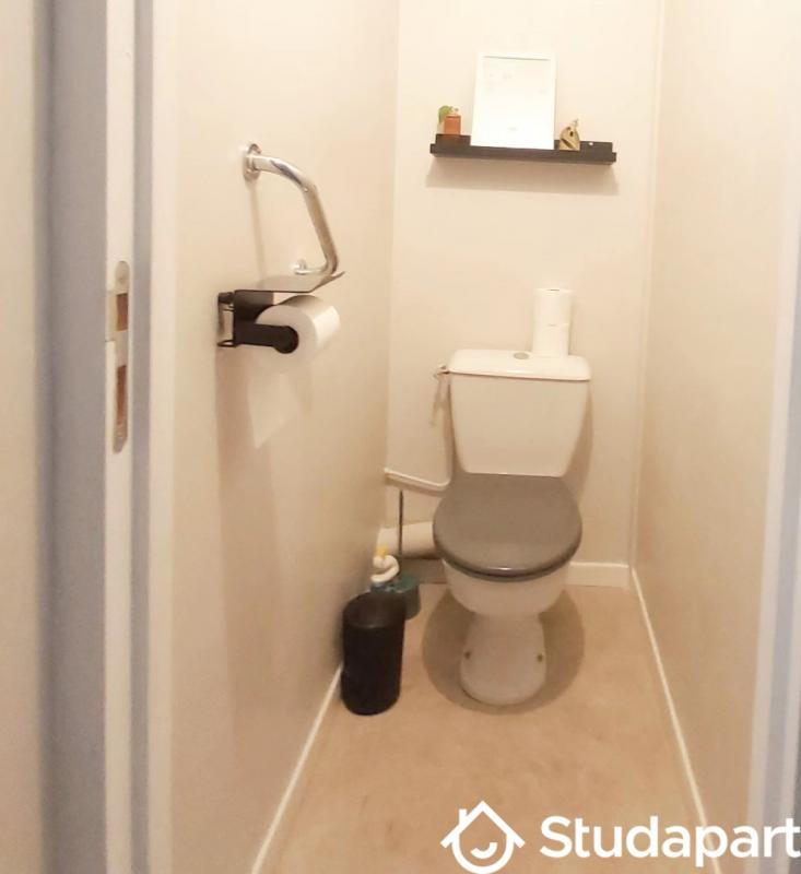 Chambre - 11 m² - 1 pièce