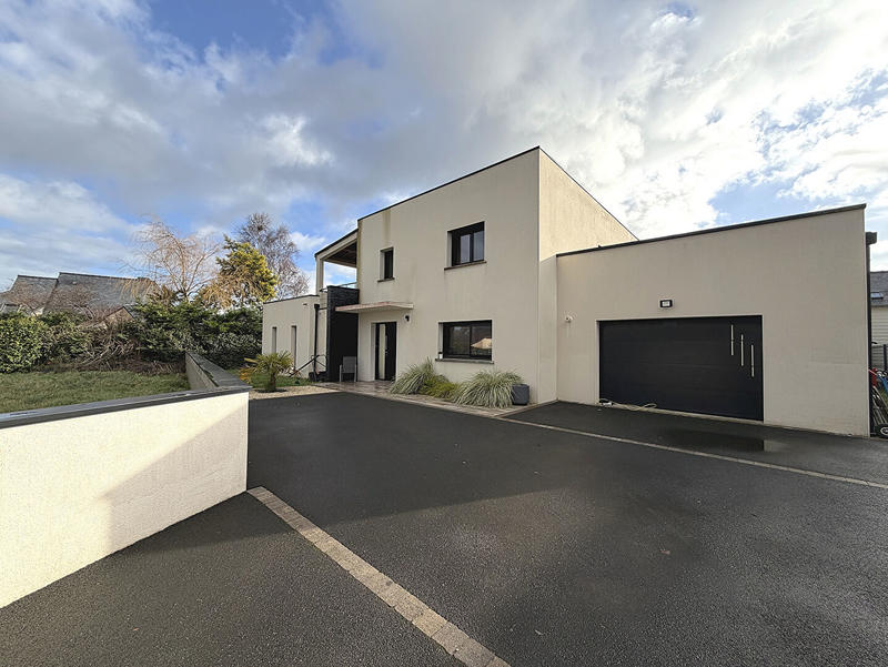 Maison - 160 m² - 6 pièces