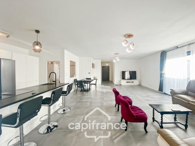 Maison - 122 m² - 5 pièces