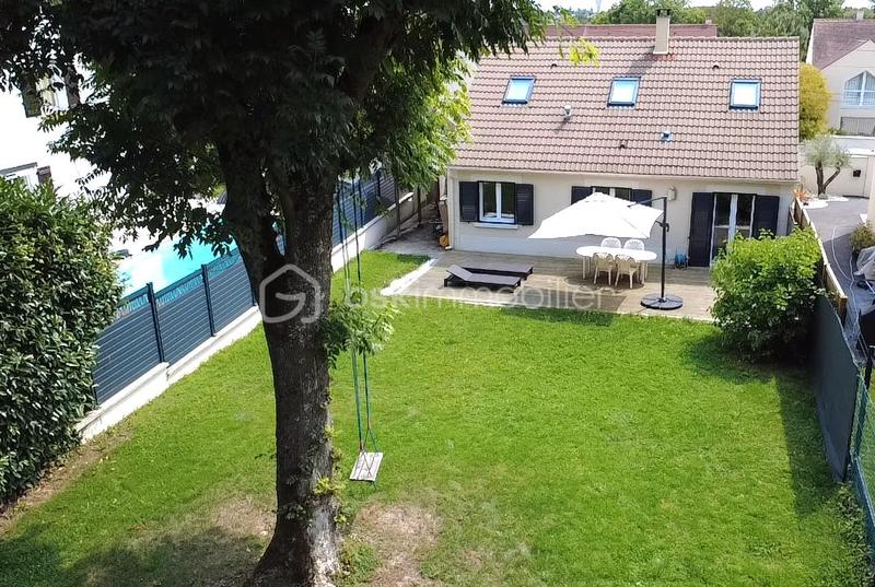 Pavillon - 106 m² - 6 pièces