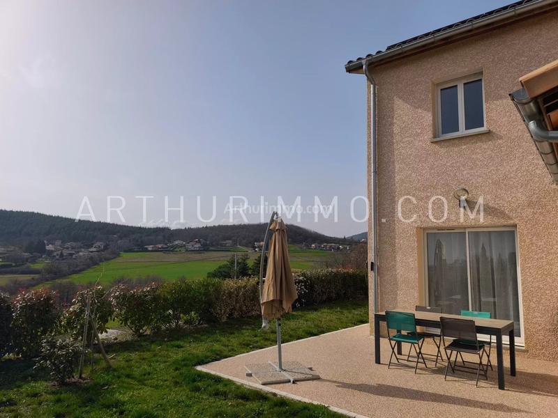 Maison - 100 m² - 5 pièces