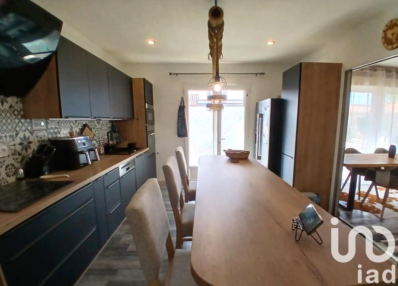 Maison - 140 m² - 6 pièces