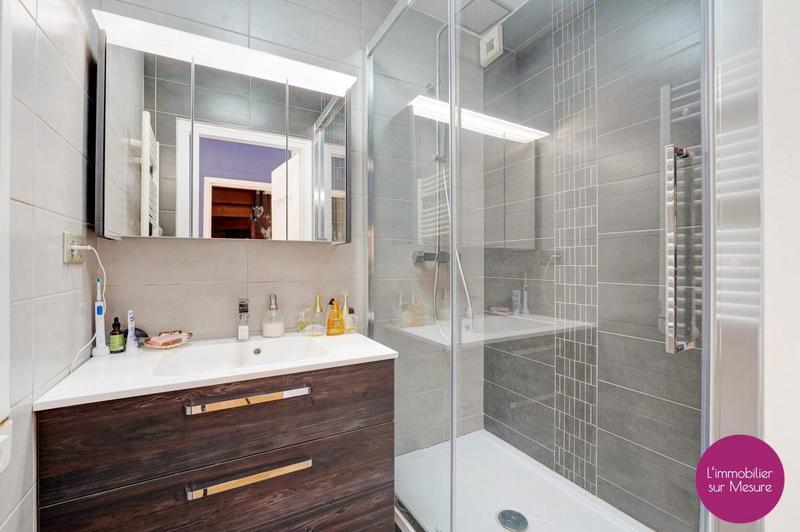 Maison - 170 m² - 5 pièces