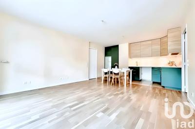 Appartement - 80 m² - 4 pièces