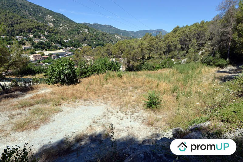 Terrain - 10 000 m²