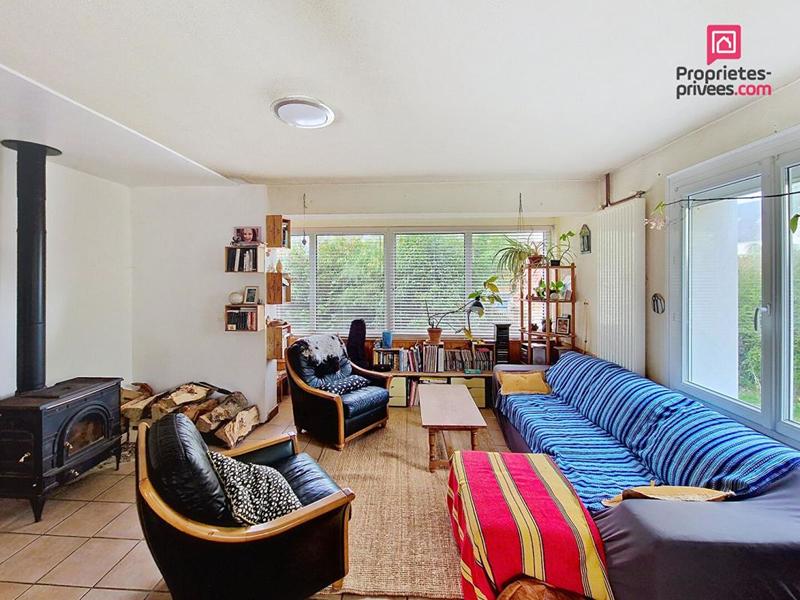 Maison - 90 m² - 5 pièces