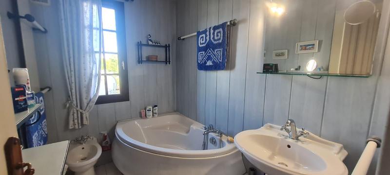 Maison - 102 m² - 5 pièces