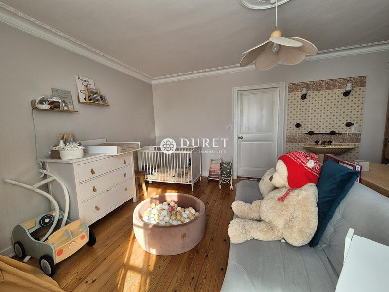 Appartement - 95 m² - 3 pièces