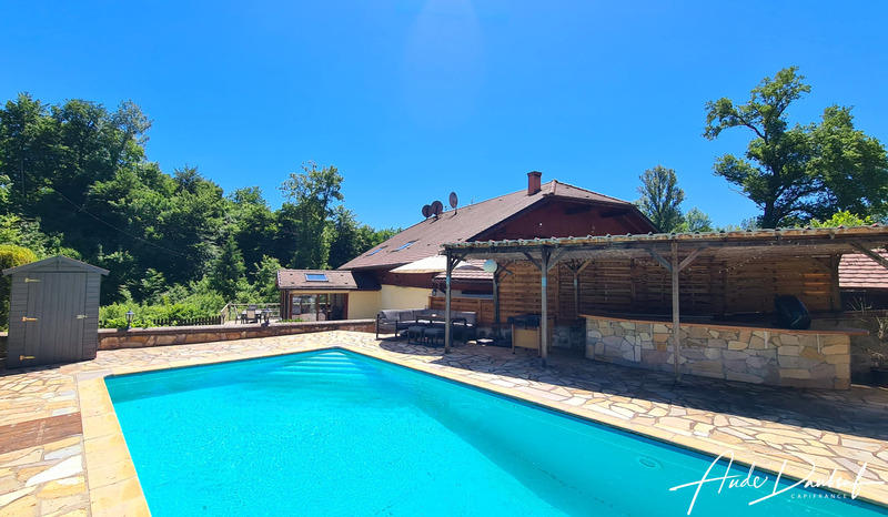 Appartement - 105 m² - 4 pièces