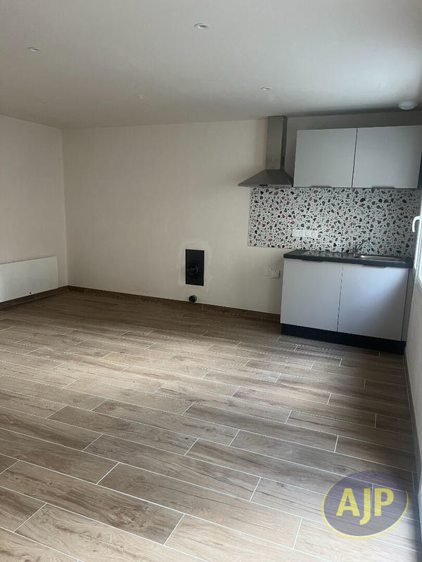 Maison - 107 m² - 3 pièces