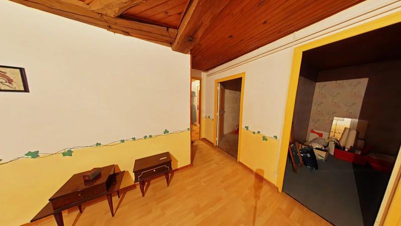 Maison - 200 m² - 7 pièces