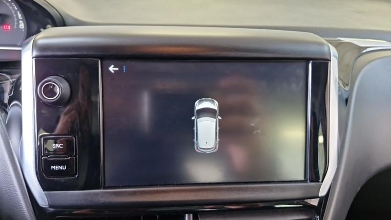 Peugeot 208 affaire Puretech 82 s&amp;S Premium Pack