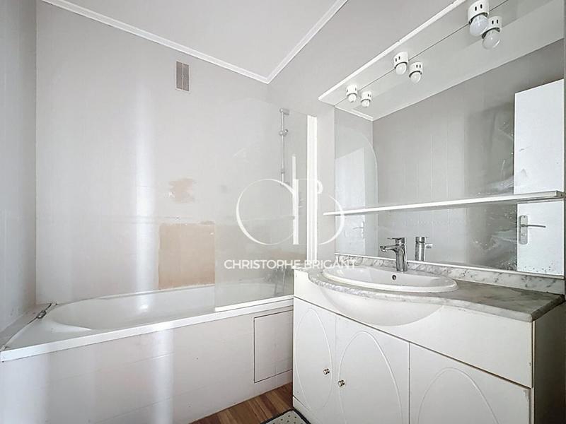 Appartement - 84 m² - 4 pièces