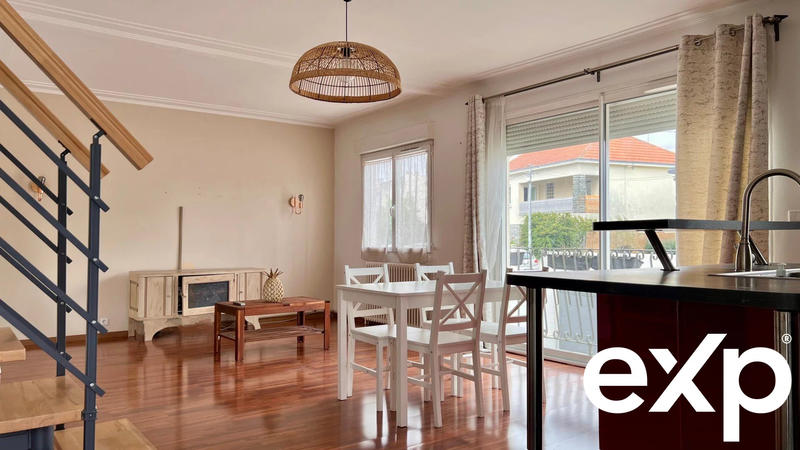 Maison - 137 m² - 6 pièces