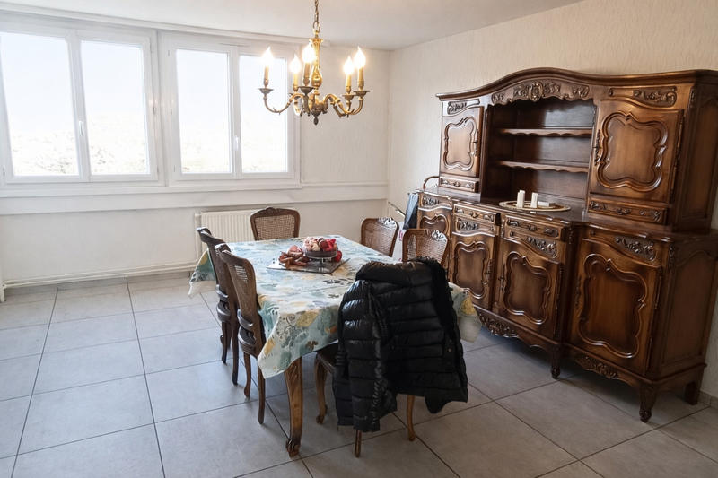 Appartement - 76 m² - 4 pièces