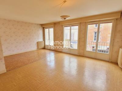 Appartement - 74 m² - 4 pièces