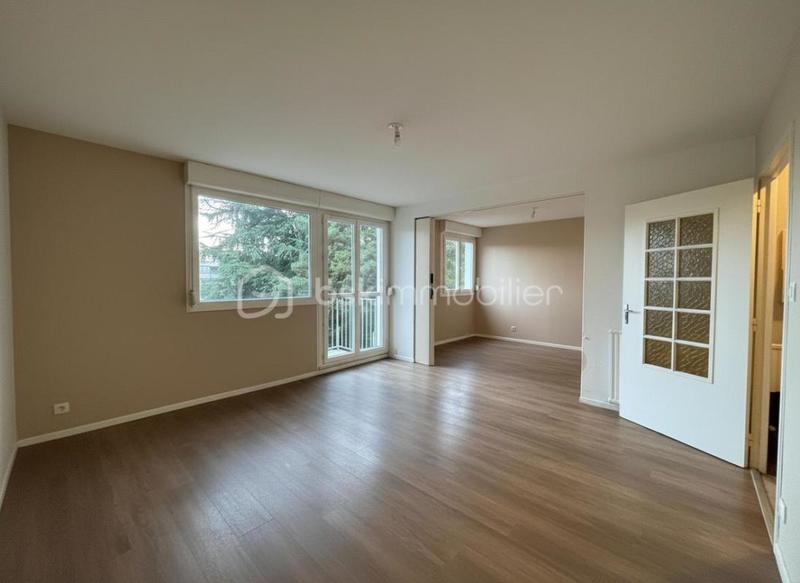 Appartement - 75 m² - 4 pièces