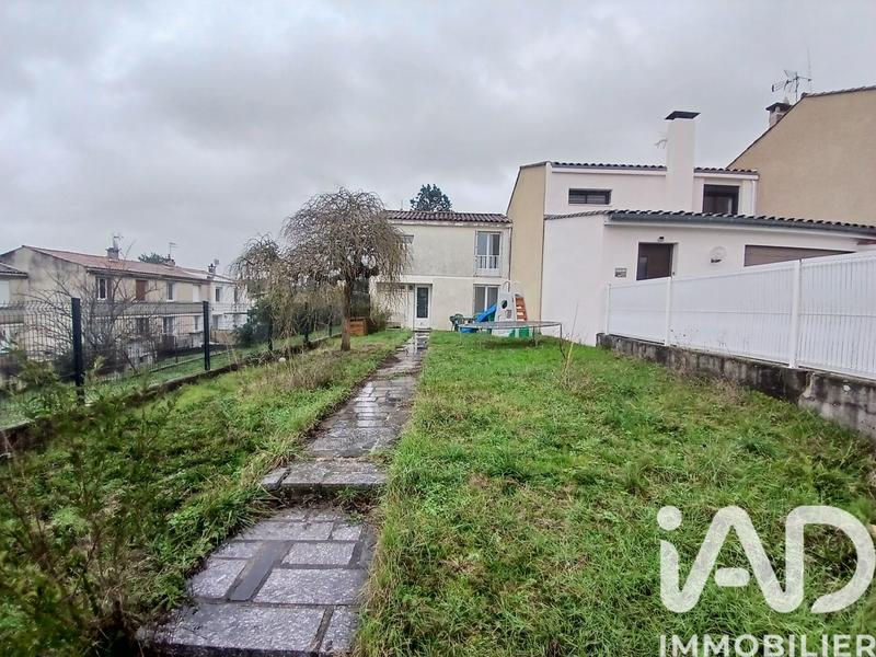 Maison - 103 m² - 5 pièces