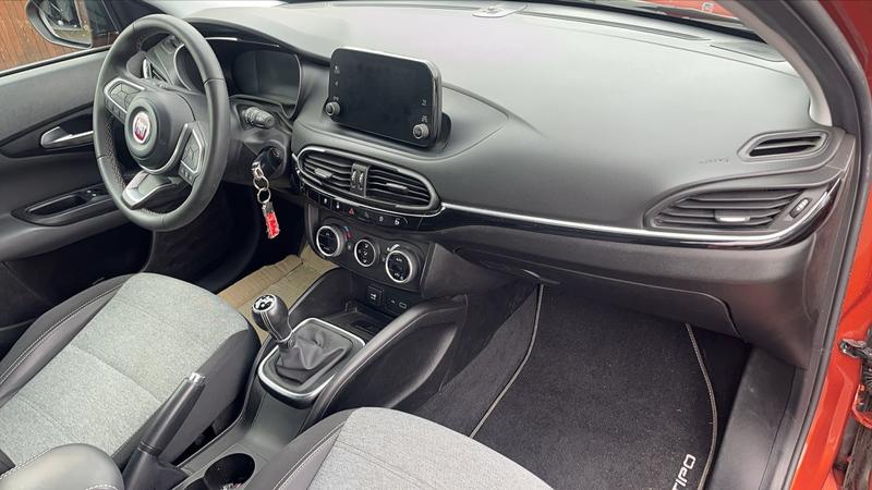 Fiat Tipo 1.0 Firefly Turbo 100 Cross