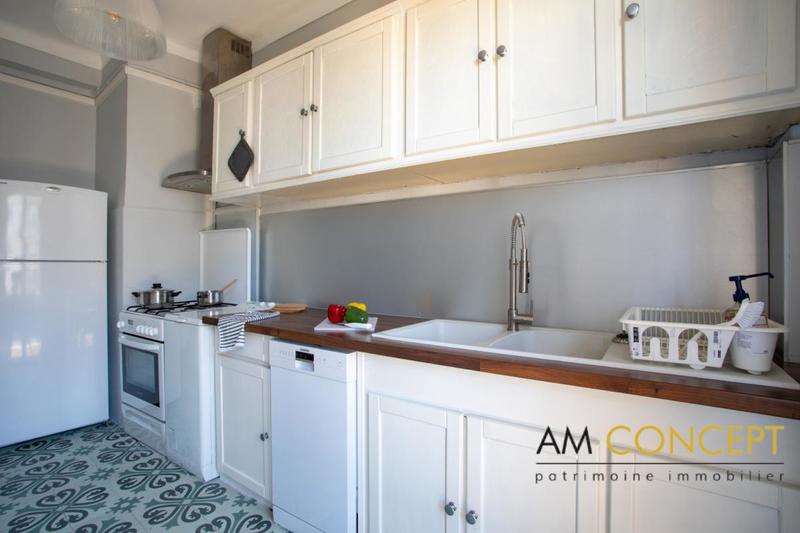 Appartement - 75 m² - 4 pièces