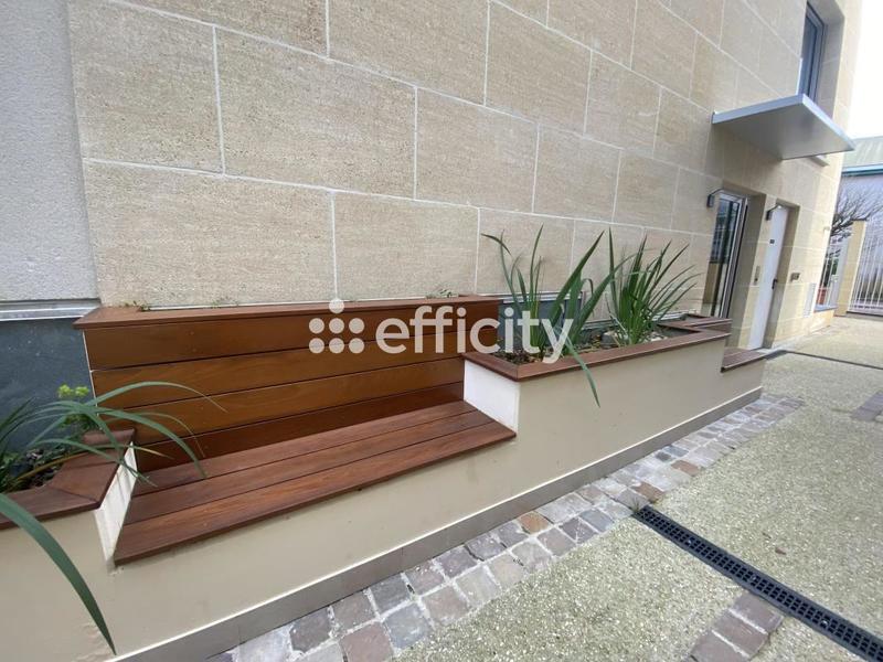 Appartement - 98 m² - 6 pièces