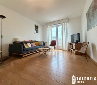Appartement - 95 m² - 5 pièces