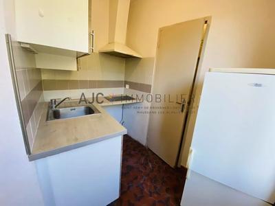 Studio - 33 m² - 1 pièce