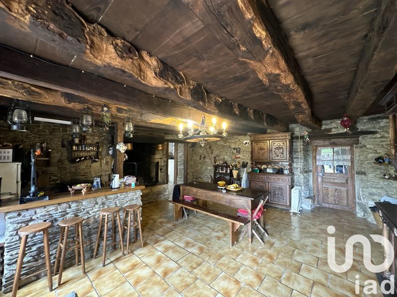 Maison - 150 m² - 7 pièces