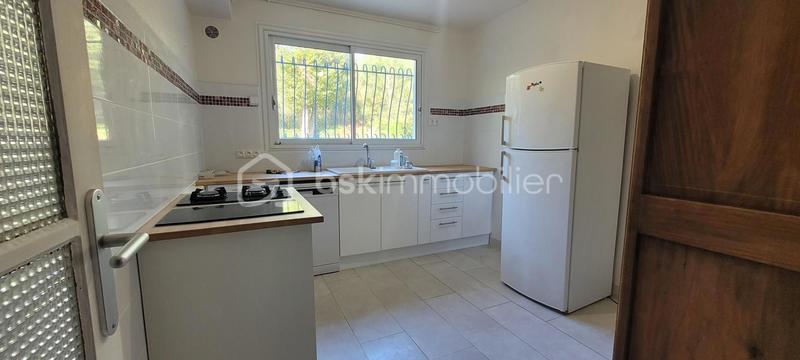 Maison - 111 m² - 5 pièces