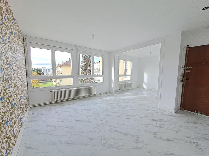 Appartement - 61 m² - 4 pièces