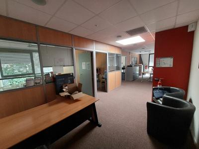 Bureau - 185 m²