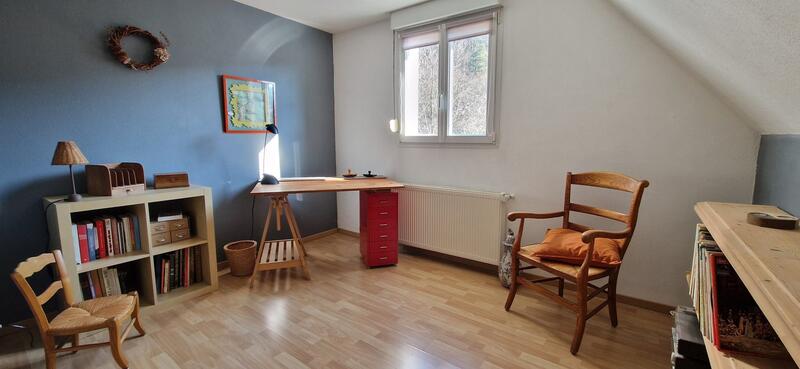 Maison traditionnelle - 128 m² - 6 pièces