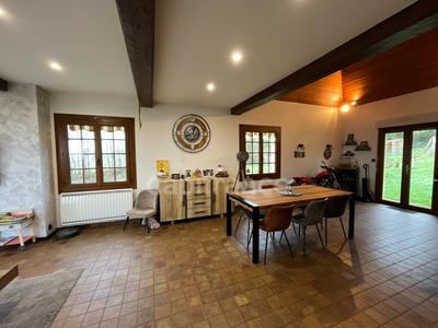 Maison - 126 m² - 4 pièces