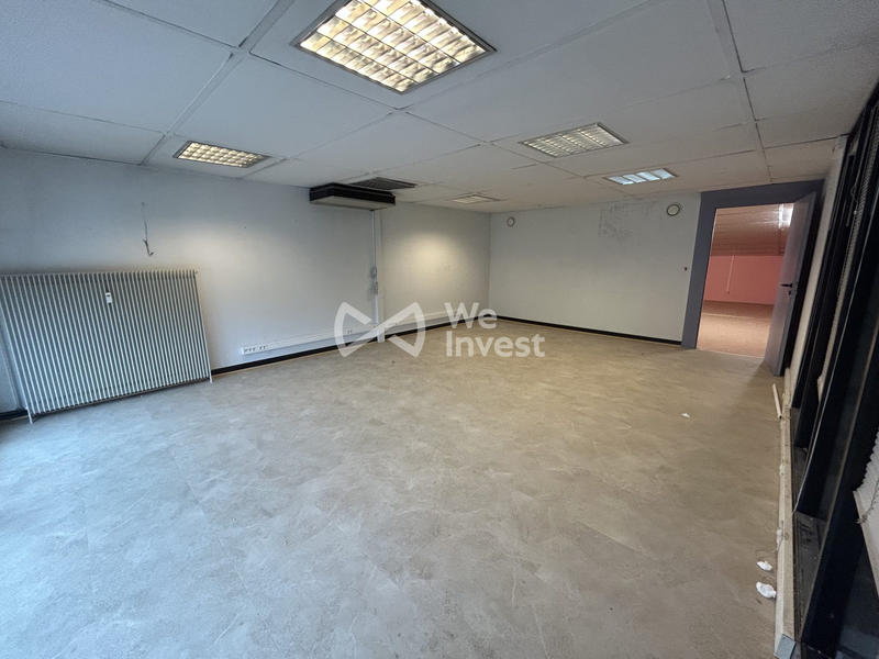Bureau - 450 m²