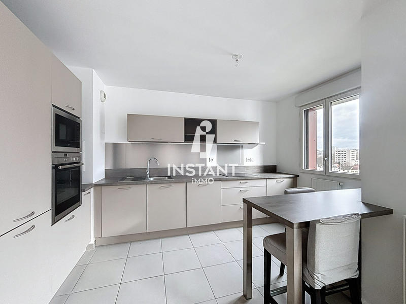 Appartement - 61 m² - 3 pièces