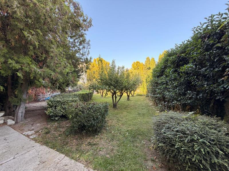 Maison - 220 m² - 6 pièces