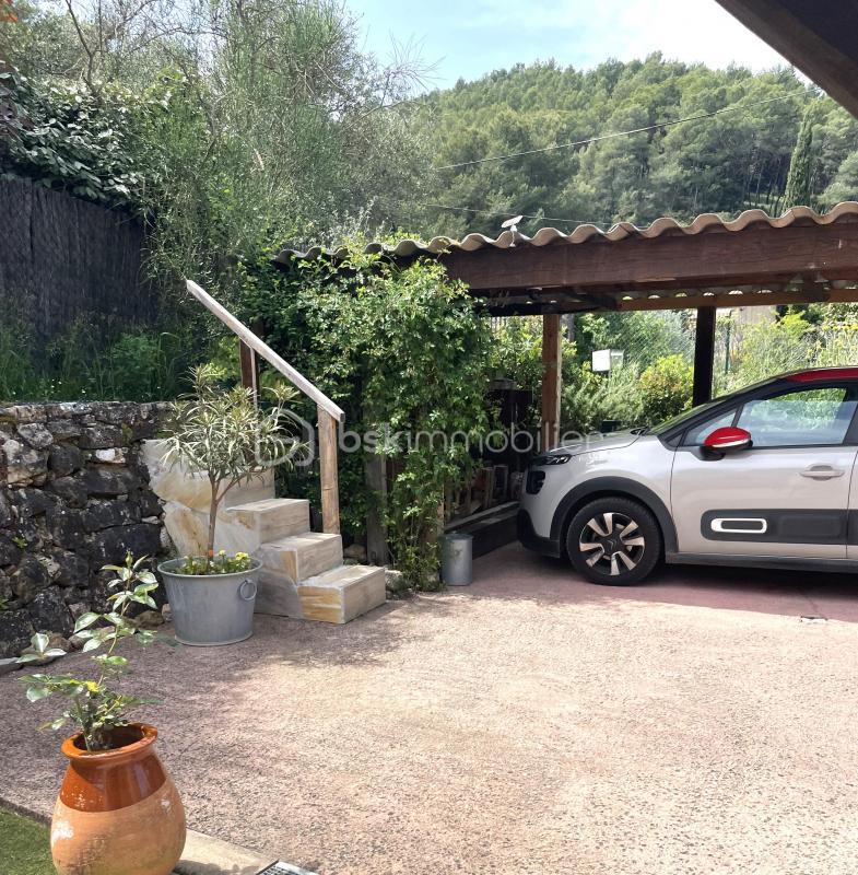 Maison traditionnelle - 130 m² - 5 pièces