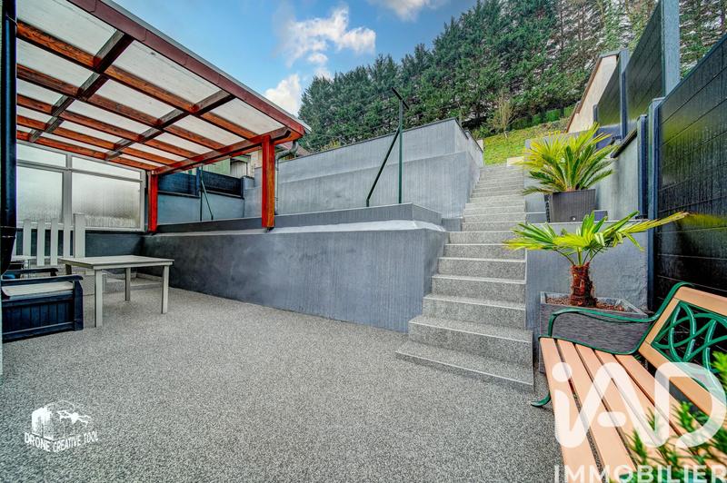 Maison - 97 m² - 4 pièces