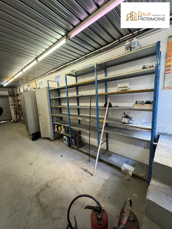 Entrepôt - 127 m²