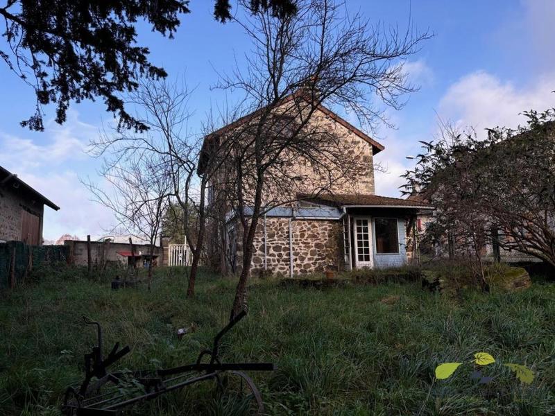 Maison - 92 m² - 4 pièces