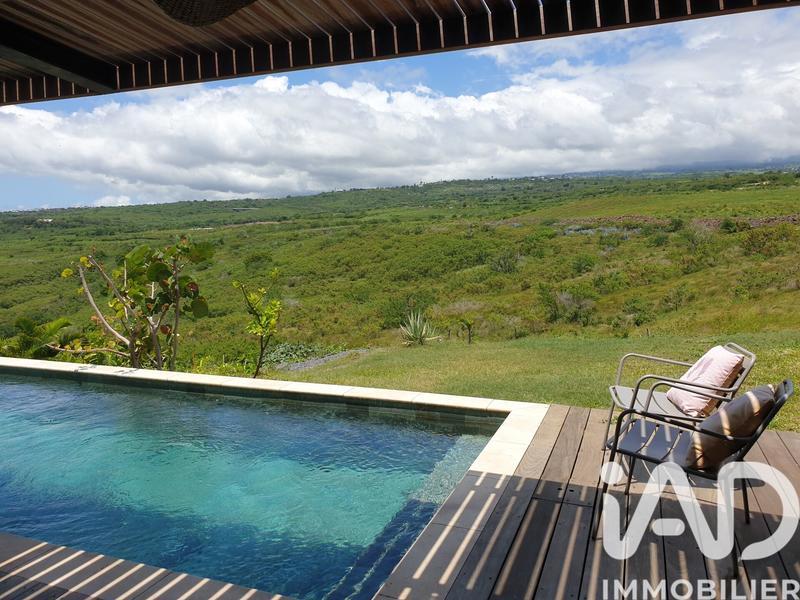 Maison - 139 m² - 5 pièces