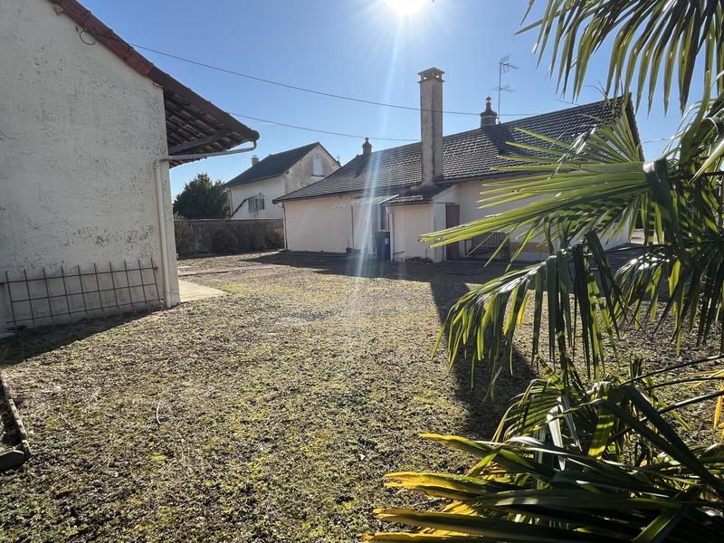 Maison - 92 m² - 4 pièces