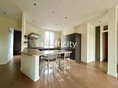 Appartement - 127 m² - 4 pièces