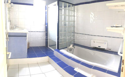 Villa - 95 m² - 4 pièces