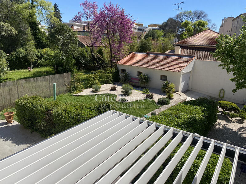 Maison - 138 m² - 5 pièces