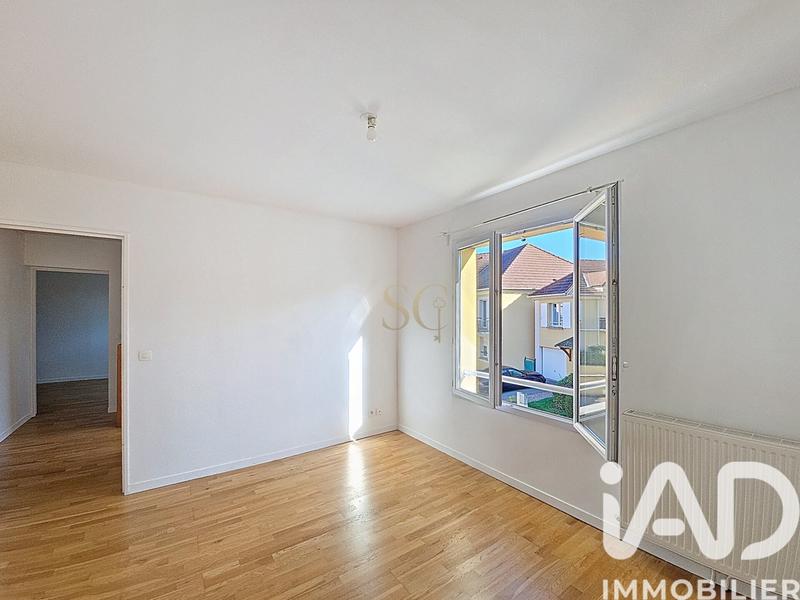 Maison - 92 m² - 6 pièces