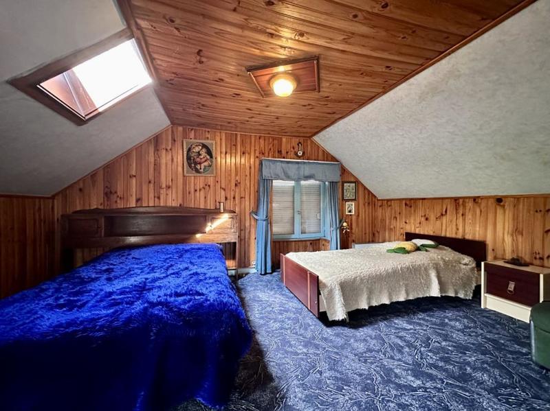 Maison - 150 m² - 7 pièces