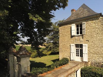 Propriété - 255 m² - 4 pièces